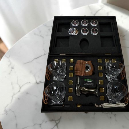 Подарочный набор для виски со смокером и бочонком 4 бокала SMG-5503